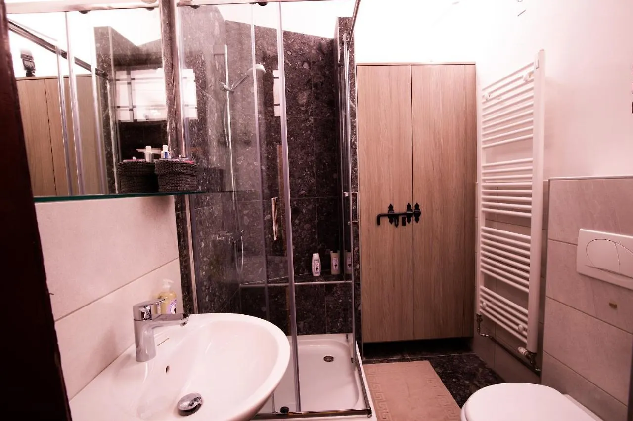 Hostel Deznik Lublaň