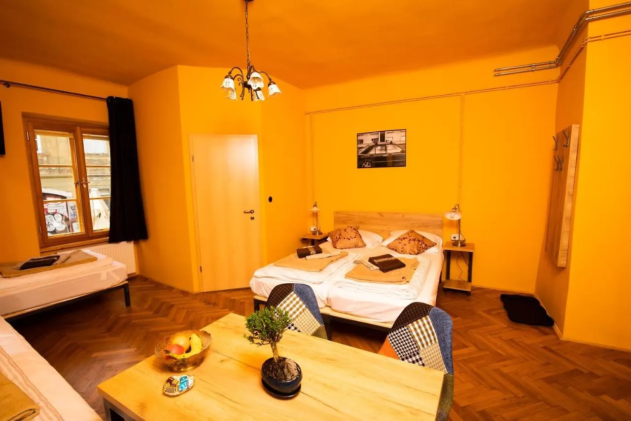 Hostel Deznik Lublaň